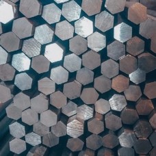 Шестигранник нержавеющий со специальной отделкой поверхности 20Х3МВФ 0,5 мм ТУ 14-1-3957-85